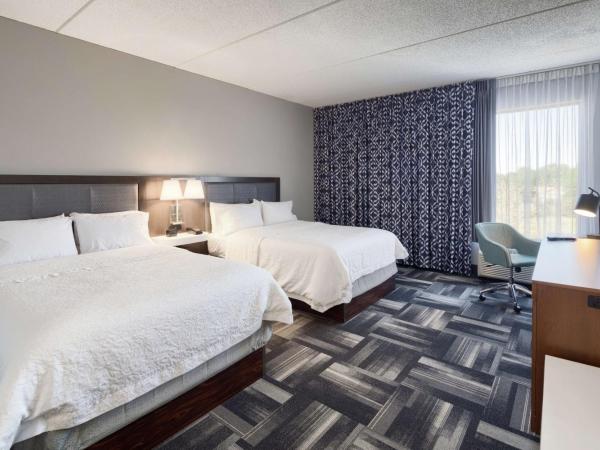 Hampton Inn Louisville Northeast : photo 1 de la chambre chambre lit queen-size supérieure avec 2 lits queen-size - non-fumeurs