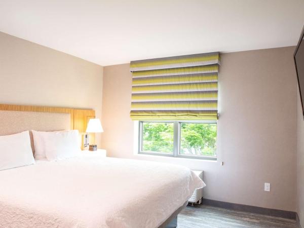 Hampton Inn & Suites Seattle-Downtown : photo 2 de la chambre suite 2 chambres lit king-size avec cuisine