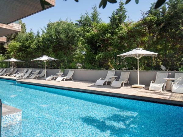 DoubleTree by Hilton Kusadasi : photo 2 de la chambre chambre lit king-size de luxe avec terrasse