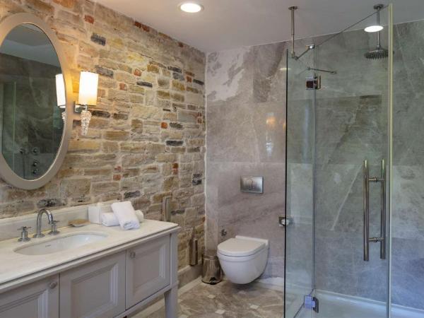 DoubleTree by Hilton Kusadasi : photo 7 de la chambre cottage lit king-size avec jardin privé