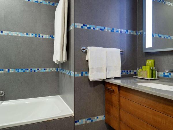 DoubleTree by Hilton Kusadasi : photo 5 de la chambre chambre lit king-size