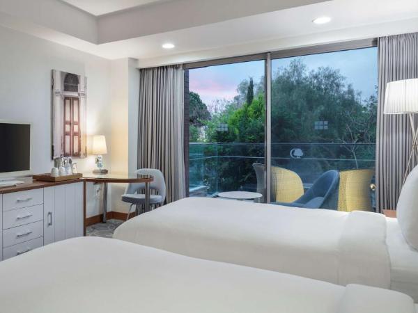 DoubleTree by Hilton Kusadasi : photo 2 de la chambre chambre lits jumeaux