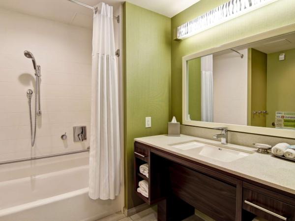 Home2 Suites by Hilton West Edmonton : photo 6 de la chambre queen studio - mobility and hearing access/non-smoking