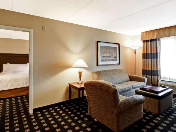 Homewood Suites by Hilton Toronto Airport Corporate Centre : photo 1 de la chambre suite 1 chambre avec 2 lits queen-size - non-fumeurs