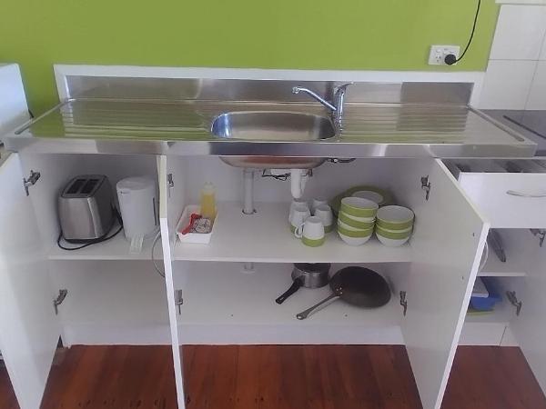 Cosy Cottage Thermal Holiday Park : photo 3 de la chambre cabine basique avec salle de bains commune