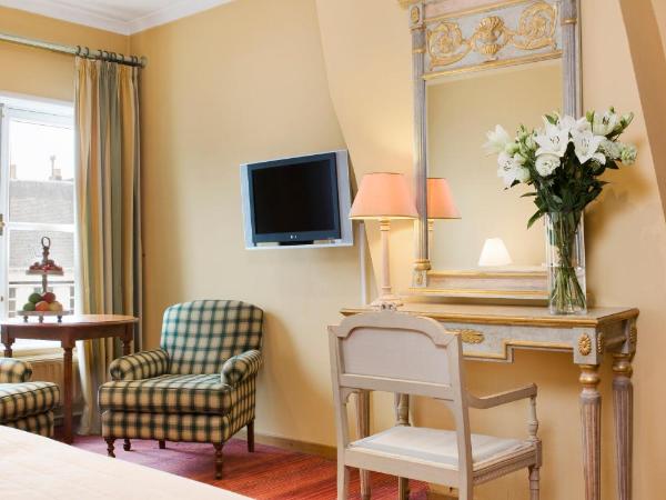 Martin's Relais : photo 2 de la chambre chambre double confort - vue sur canal