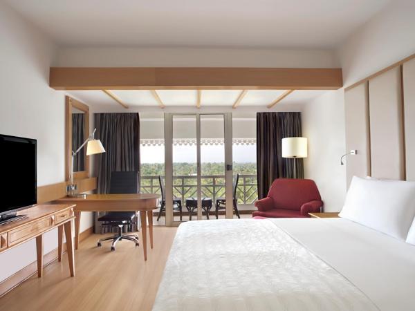 Le Meridien Kochi : photo 1 de la chambre club room, club lounge, guest room, 1 king with 10% f & b discount