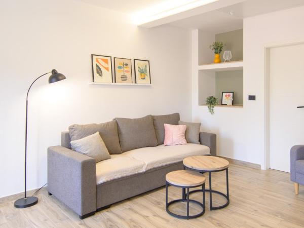 Apartments & Rooms Darrer : photo 7 de la chambre appartement avec balcon