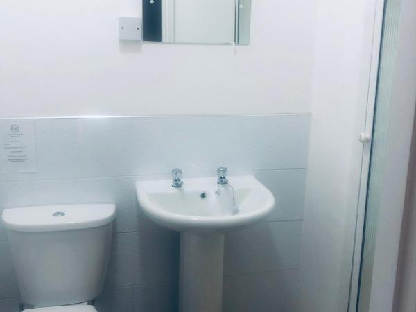 Roundhay, North Leeds Accommodation : photo 6 de la chambre chambre familiale