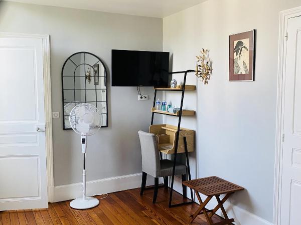 La Villa by Michel Gonet : photo 3 de la chambre chambre double standard