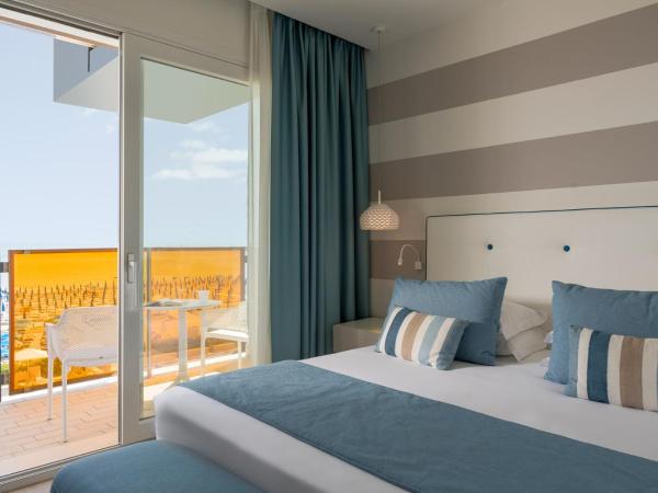 Hotel Orient & Pacific : photo 1 de la chambre suite junior - vue sur mer