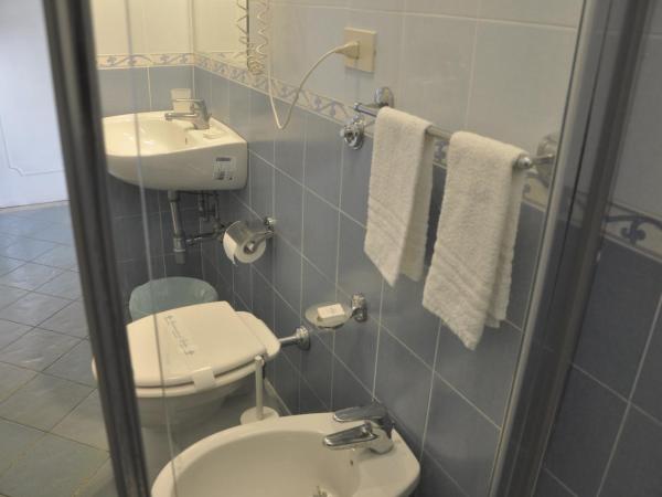 Hotel Esperia : photo 2 de la chambre chambre quadruple