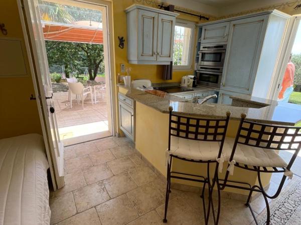 La Tarentane : photo 2 de la chambre appartement (2 adultes)