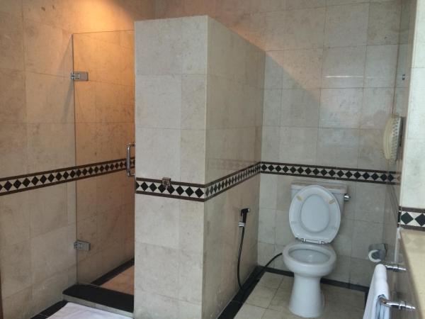 Menara Peninsula Hotel : photo 4 de la chambre studio double