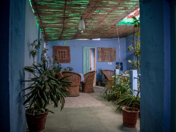 Bristows Haveli Homestay : photo 6 de la chambre chambre triple avec salle de bains