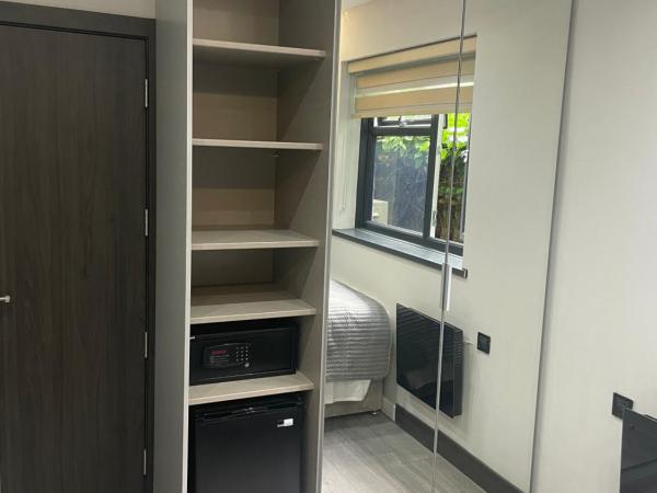 Park Avenue Hotel : photo 3 de la chambre chambre double ou lits jumeaux avec salle de bains