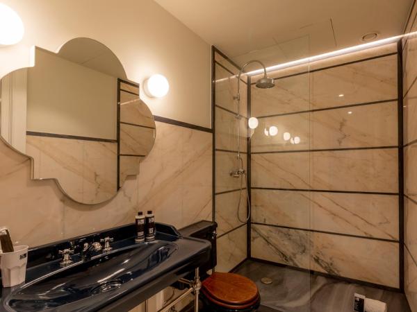 One Shot Palácio Cedofeita : photo 10 de la chambre chambre deluxe double ou lits jumeaux