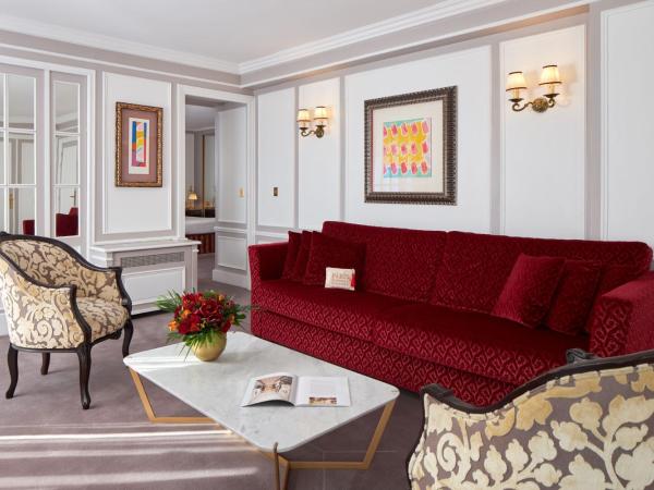 Majestic Hotel Spa - Champs Elysées : photo 5 de la chambre suite terrasse tour eiffel