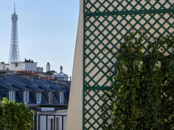 Majestic Hotel Spa - Champs Elysées : photo 3 de la chambre suite terrasse tour eiffel