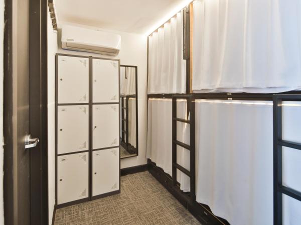 Parc Avenue Hostel : photo 1 de la chambre lit superposé dans dortoir pour femmes 