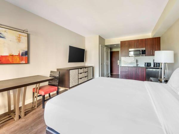 Hilton Grand Vacations Club Las Palmeras Orlando : photo 5 de la chambre studio lit king-size