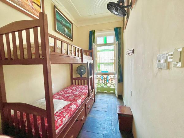 Hostel Manaus : photo 4 de la chambre lits superposés dans dortoir masculin