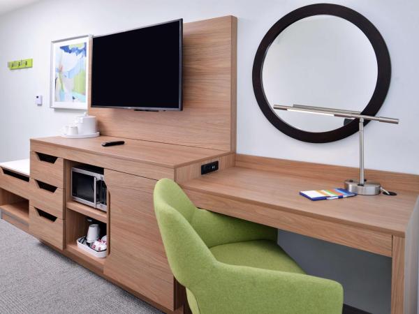 Hampton Inn Tampa Downtown Channel District : photo 3 de la chambre chambre lit king-size