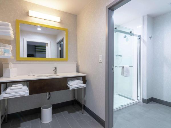 Hampton Inn & Suites Dallas East : photo 6 de la chambre suite studio lit king-size - non-fumeurs