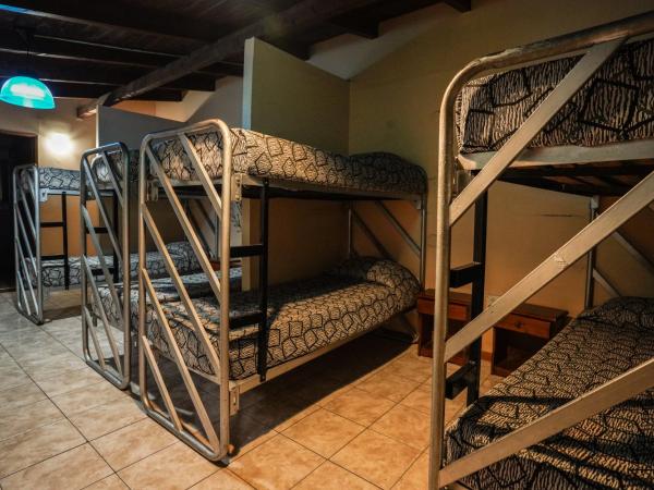 Tangoinn Hostel Downtown : photo 5 de la chambre lit dans dortoir de 8 lits