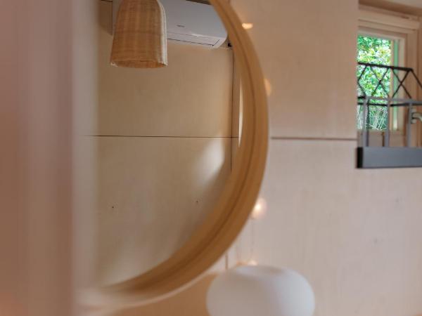 HOUSEBOAT FRED Prague : photo 6 de la chambre mobile home