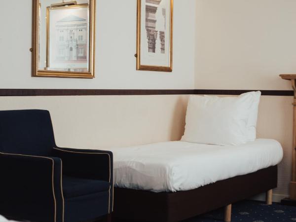 Boutique Hotel De Doelen : photo 2 de la chambre chambre triple deluxe