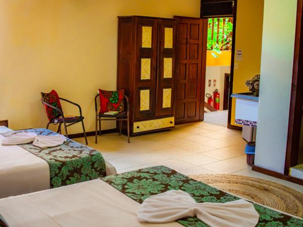 Castelo Beach Hotel : photo 5 de la chambre chambre quadruple avec vue latérale sur la mer