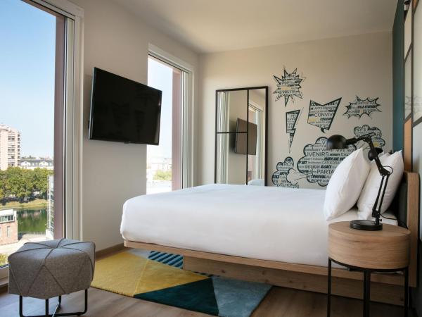 Aloft Strasbourg City Centre : photo 2 de la chambre chambre lit king-size