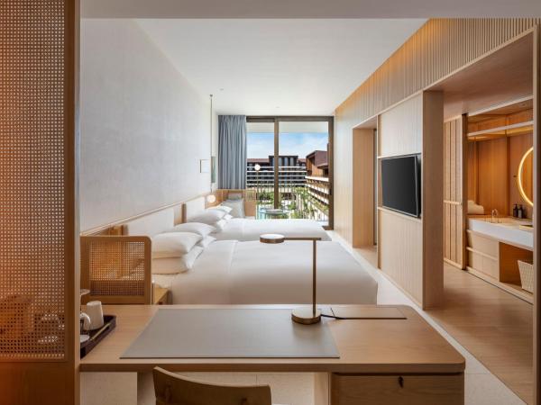 The Taikang Sanya, a Tribute Portfolio Resort : photo 7 de la chambre chambre deluxe avec 2 lits queen-size et balcon