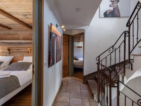 Chalet K120 - Village du Praz - Courchevel : photo 3 de la chambre chambre double ou lits jumeaux avec terrasse