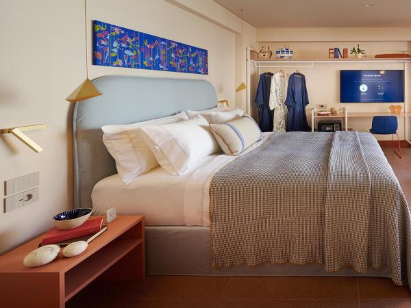 LOOM ATHENS : photo 3 de la chambre chambre double supérieure