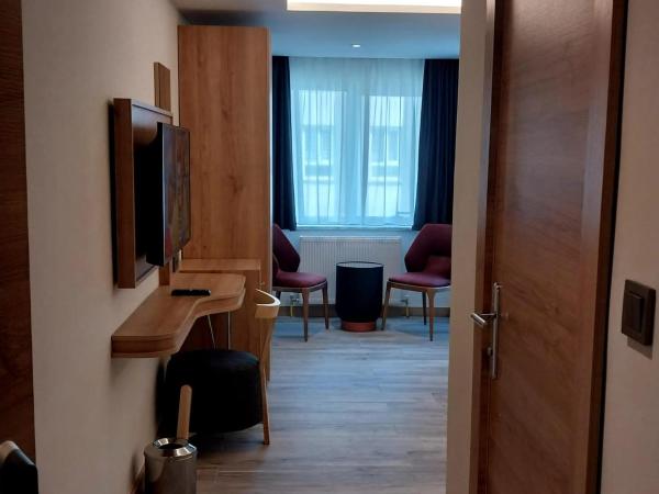 Dab Hotel Ulus : photo 8 de la chambre chambre triple