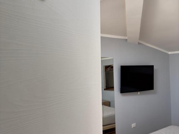 Sweet Home Desiree : photo 1 de la chambre chambre double standard avec salle de bains commune