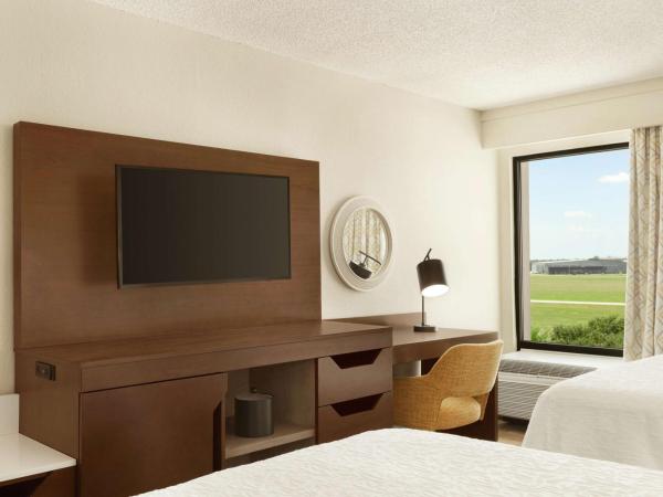 Hampton Inn Houston Hobby Airport : photo 1 de la chambre chambre 2 lits queen-size - non-fumeurs