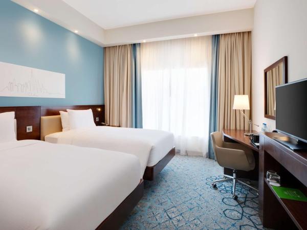Hampton By Hilton Dubai Al Barsha : photo 3 de la chambre chambre lits jumeaux - non-fumeurs