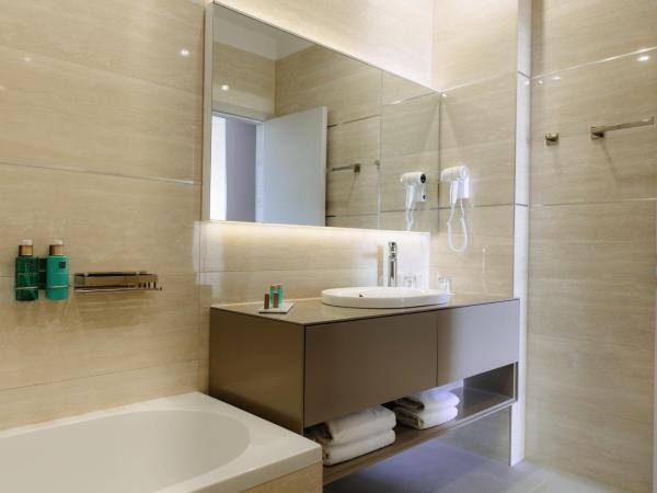 Hotel Fanat : photo 7 de la chambre chambre double supérieure avec balcon - vue sur mer