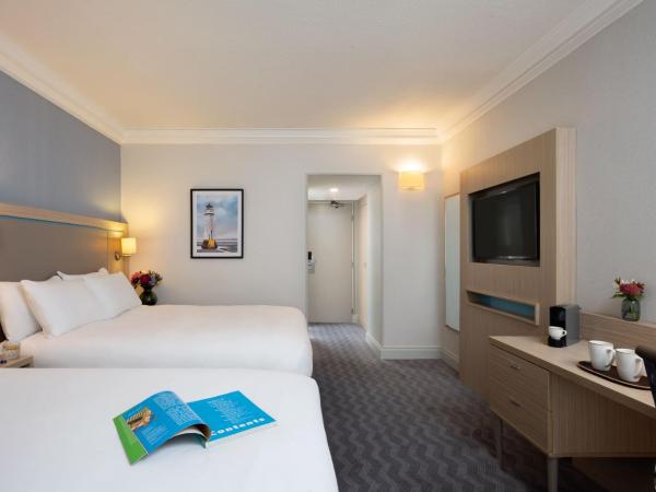 Leonardo Royal Hotel Brighton Waterfront : photo 3 de la chambre chambre familiale supérieure