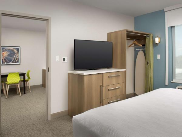 Home2 Suites by Hilton Orlando Downtown, FL : photo 3 de la chambre suite 1 chambre lit king-size - non-fumeurs