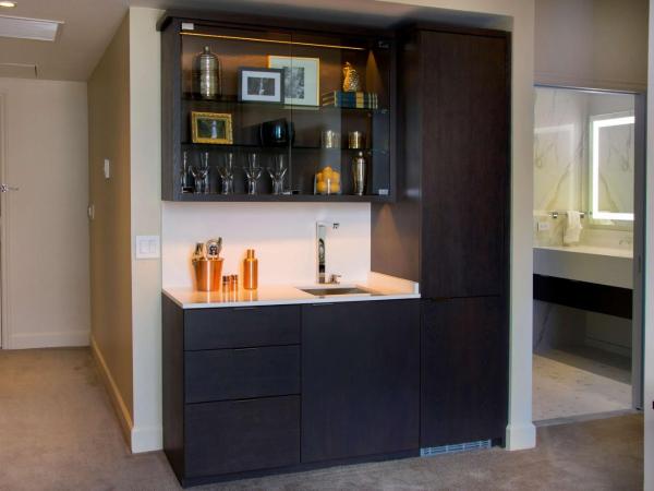 The Benson Portland, Curio Collection by Hilton : photo 3 de la chambre penthouse lit king-size - vue sur ville