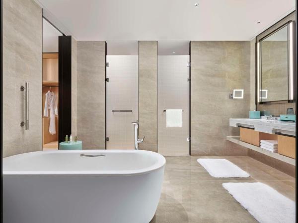 Doubletree By Hilton Suzhou Wuzhong : photo 8 de la chambre suite deluxe avec lit king-size