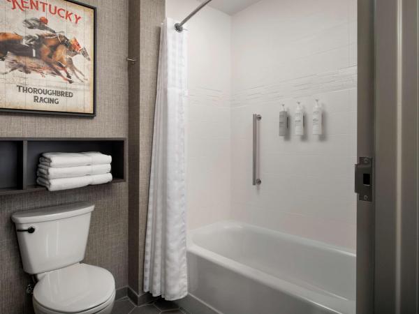 Homewood Suites By Hilton Louisville Airport : photo 7 de la chambre suite 2 chambres avec 2 lits queen-size