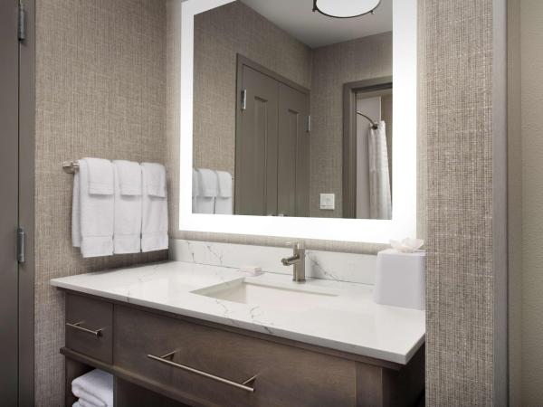 Homewood Suites By Hilton Louisville Airport : photo 6 de la chambre suite studio lit king-size