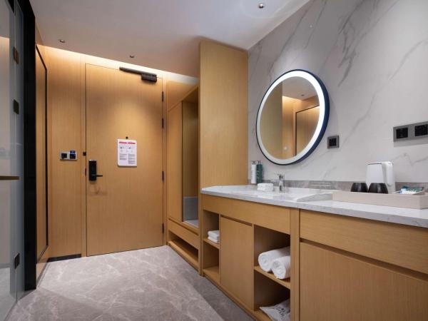 Hilton Garden Inn Hangzhou Xiaoshan : photo 3 de la chambre chambre lit king-size