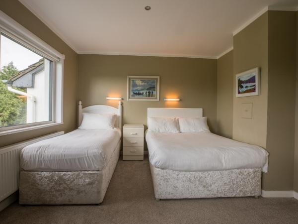 Lios Na Manach ECO B&B : photo 3 de la chambre chambre familiale avec salle de bains privative