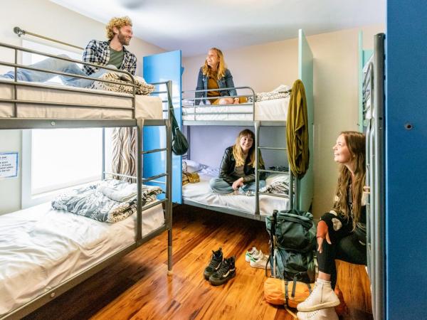 Samesun Ocean Beach Hotel & Hostel : photo 1 de la chambre lit dans dortoir mixte de 6 lits